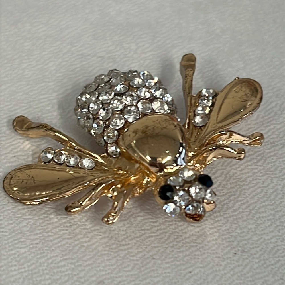 Bee Goldtone Crystal 1.5” Brooch Pin